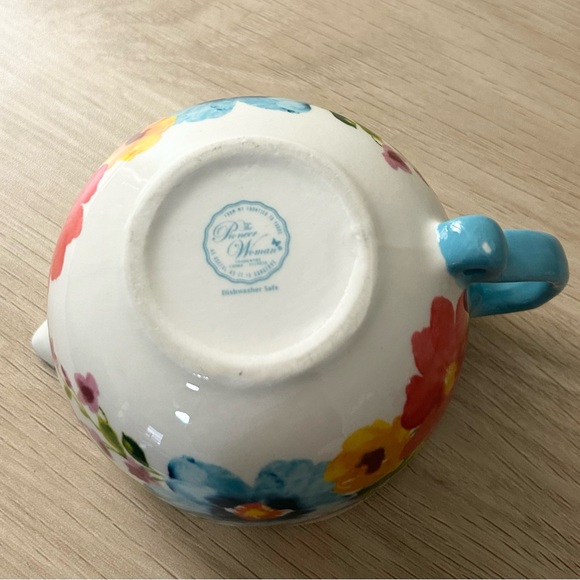 The Pioneer Woman Floral 4 Pc Measuring Cup Set - Picture 3 of 9